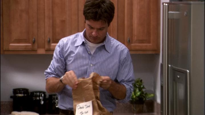 S1E02 194000