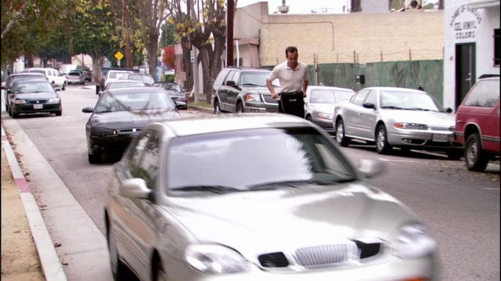 Gob raced to confront Tio,  with Michael in hot pursuit.