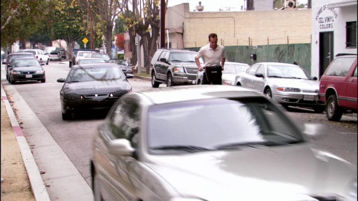 Gob raced to confront Tio,  with Michael in hot pursuit.