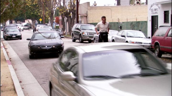 Gob raced to confront Tio,  with Michael in hot pursuit.