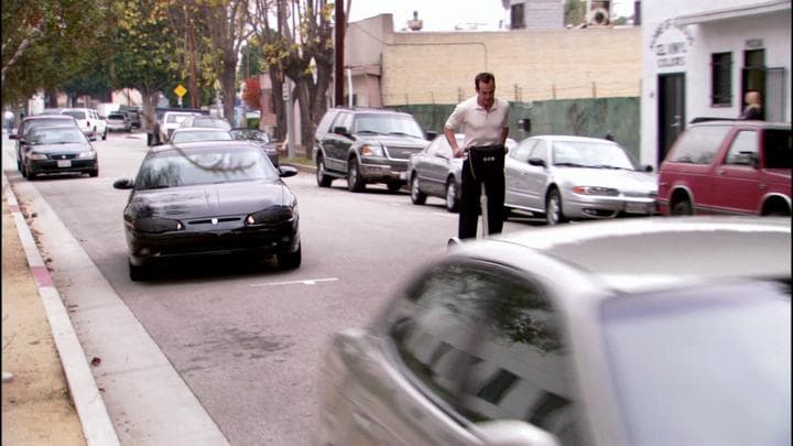 Gob raced to confront Tio,  with Michael in hot pursuit.