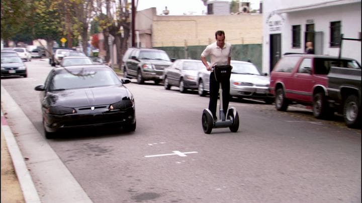 Gob raced to confront Tio,  with Michael in hot pursuit.