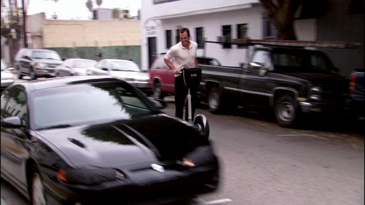 Gob raced to confront Tio,  with Michael in hot pursuit.