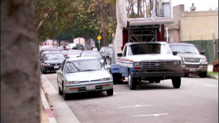 Gob raced to confront Tio,  with Michael in hot pursuit.