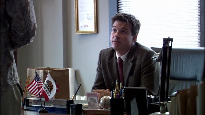 Did you hear that everyone?  Michael Bluth is threatening me!