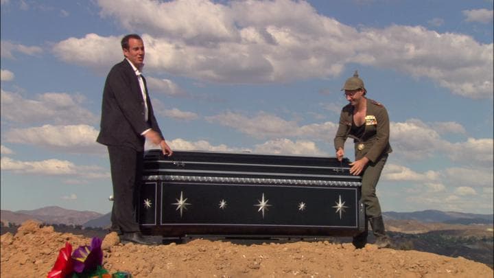 As you can see,  this is a normal coffin.