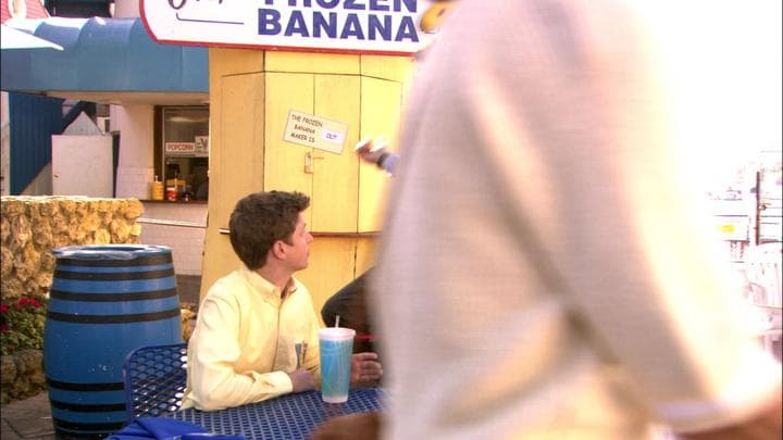 Hey, guys. What's going on?  Why's the banana stand closed?