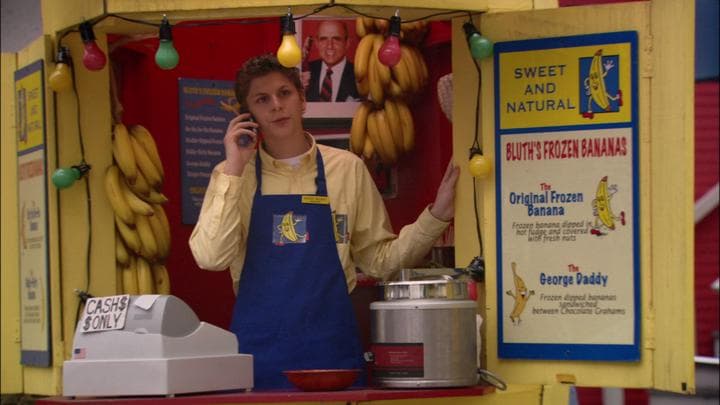 - Hey, Dad, did you know Gob started  a banana stand? - Yeah, that was my idea.